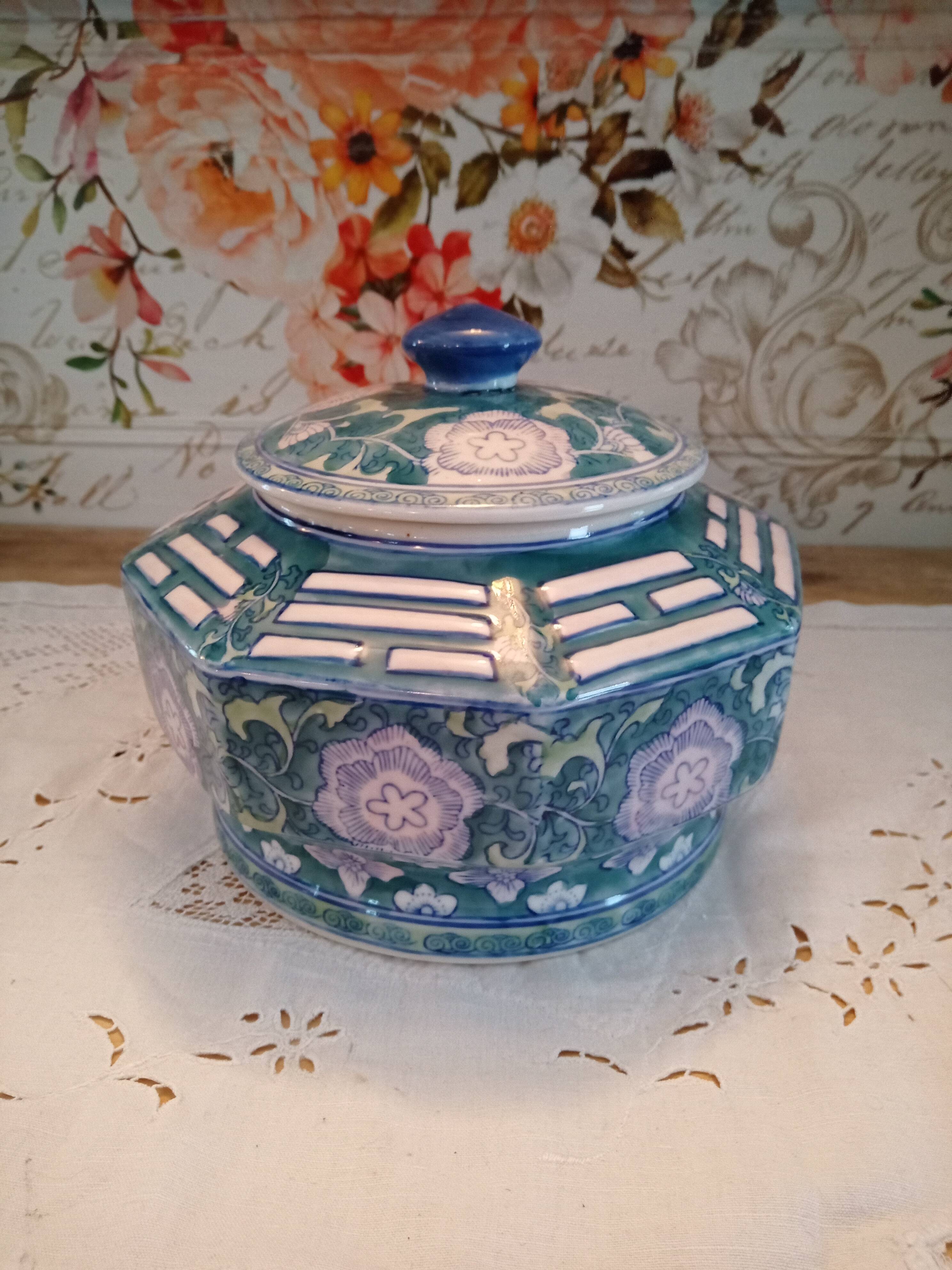 Lidded pot, Chinese ceramic urn celt decoration, blue and lilac