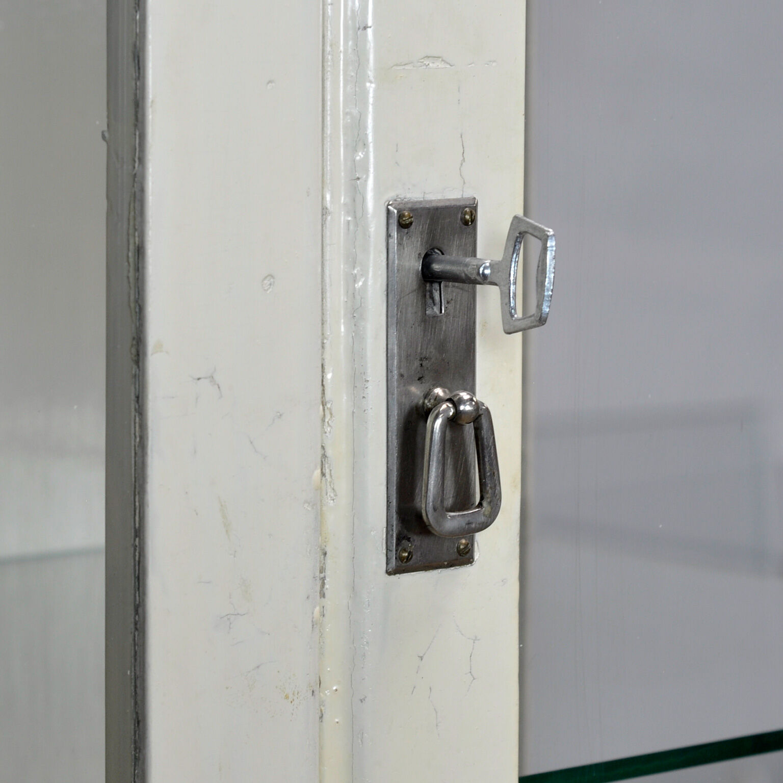 Wooden medical cabinet from the 1930s