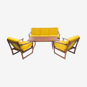 Sofa, armchairs, and table by Peter Hvidt for France & Son