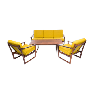 Sofa, armchairs, and table by Peter Hvidt for France & Son