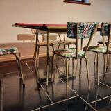 Table chairs stools formica