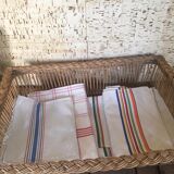 Rectangular wicker flat basket