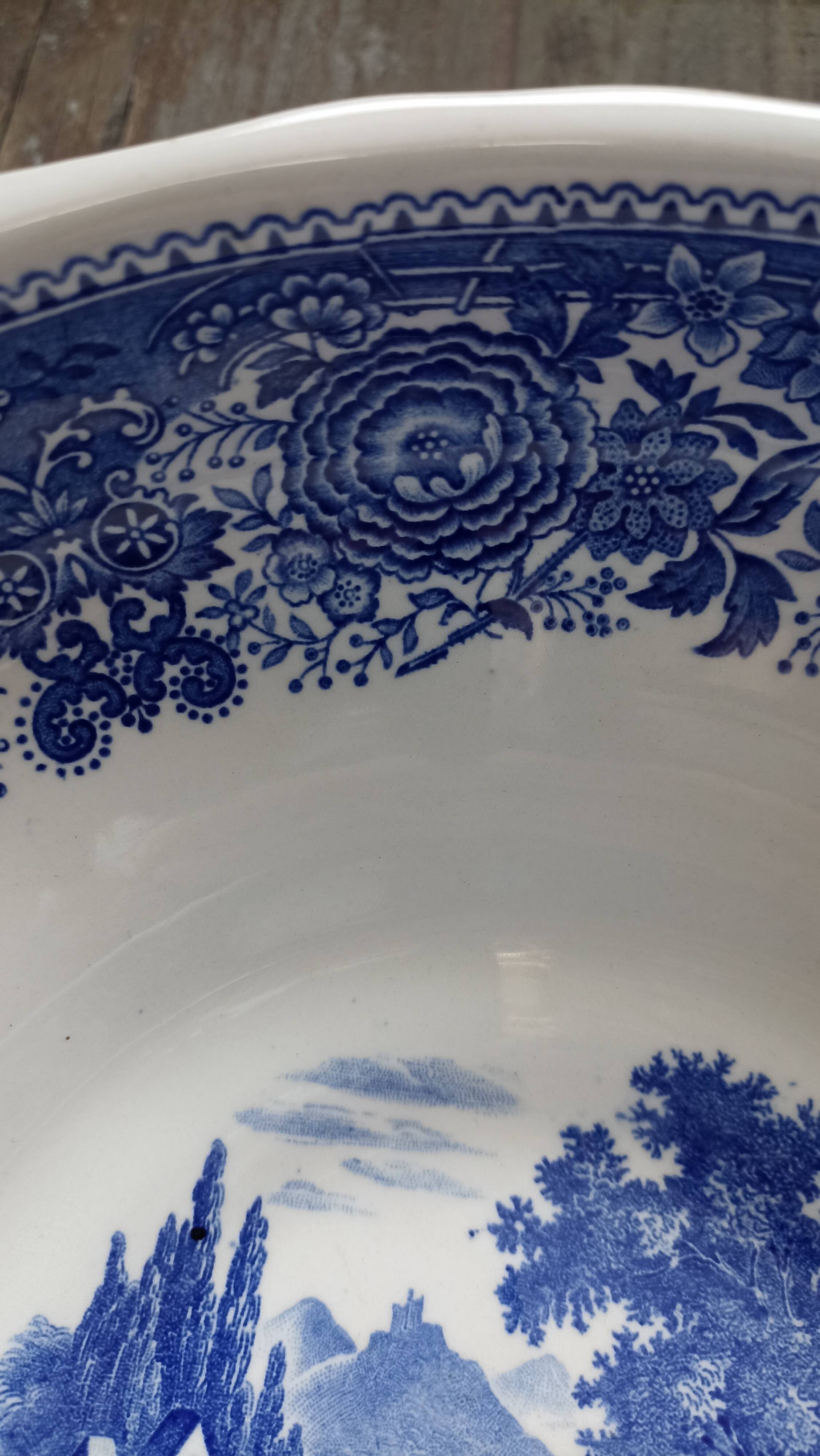 Villeroy and Boch salad bowl