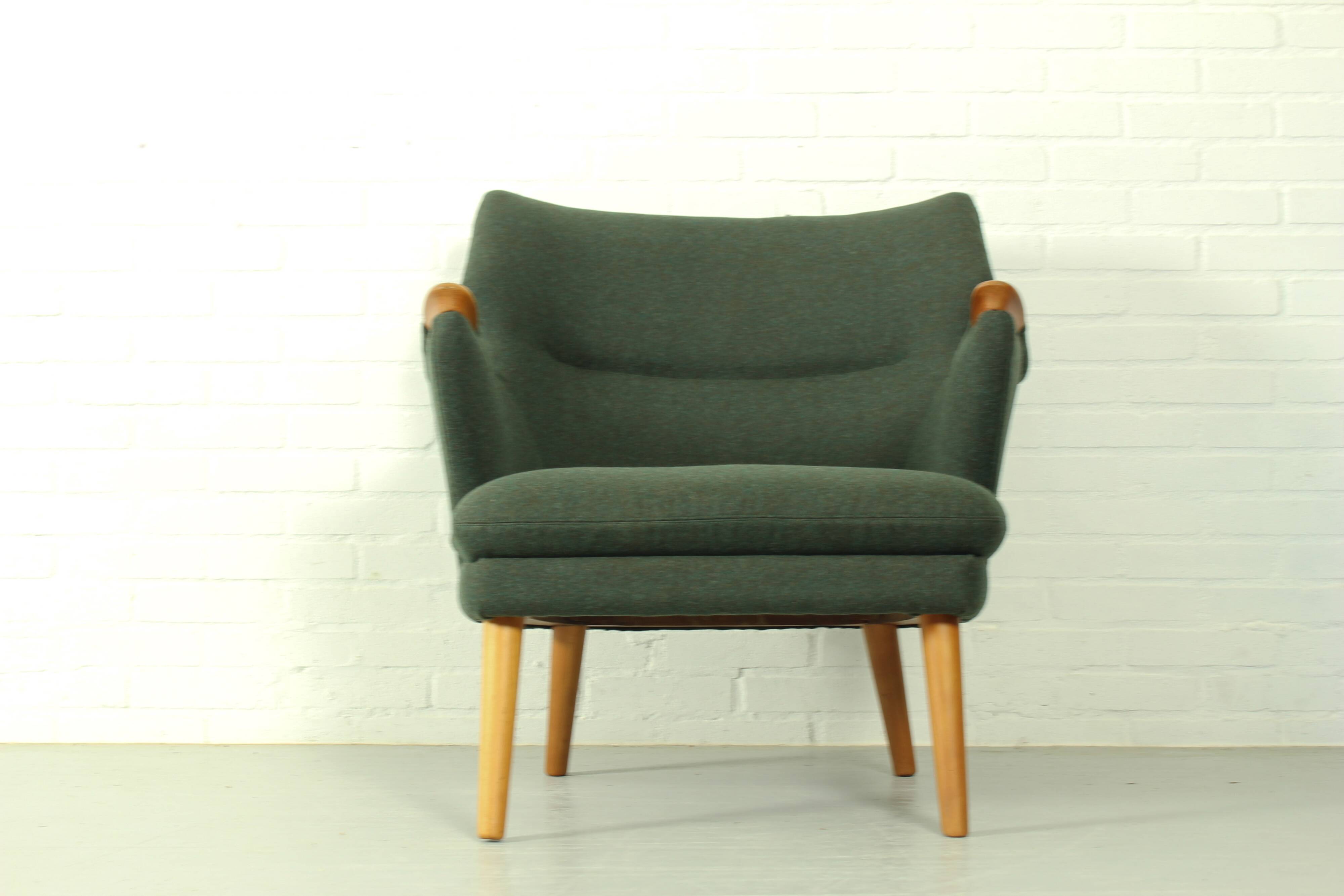 Kurt Olsen lounge chair No 221, Slagelse Møbelvaerk, 1960s