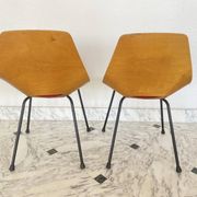 Paire de chaises tonneau par Pierre Guariche pour Steiner, années 50.