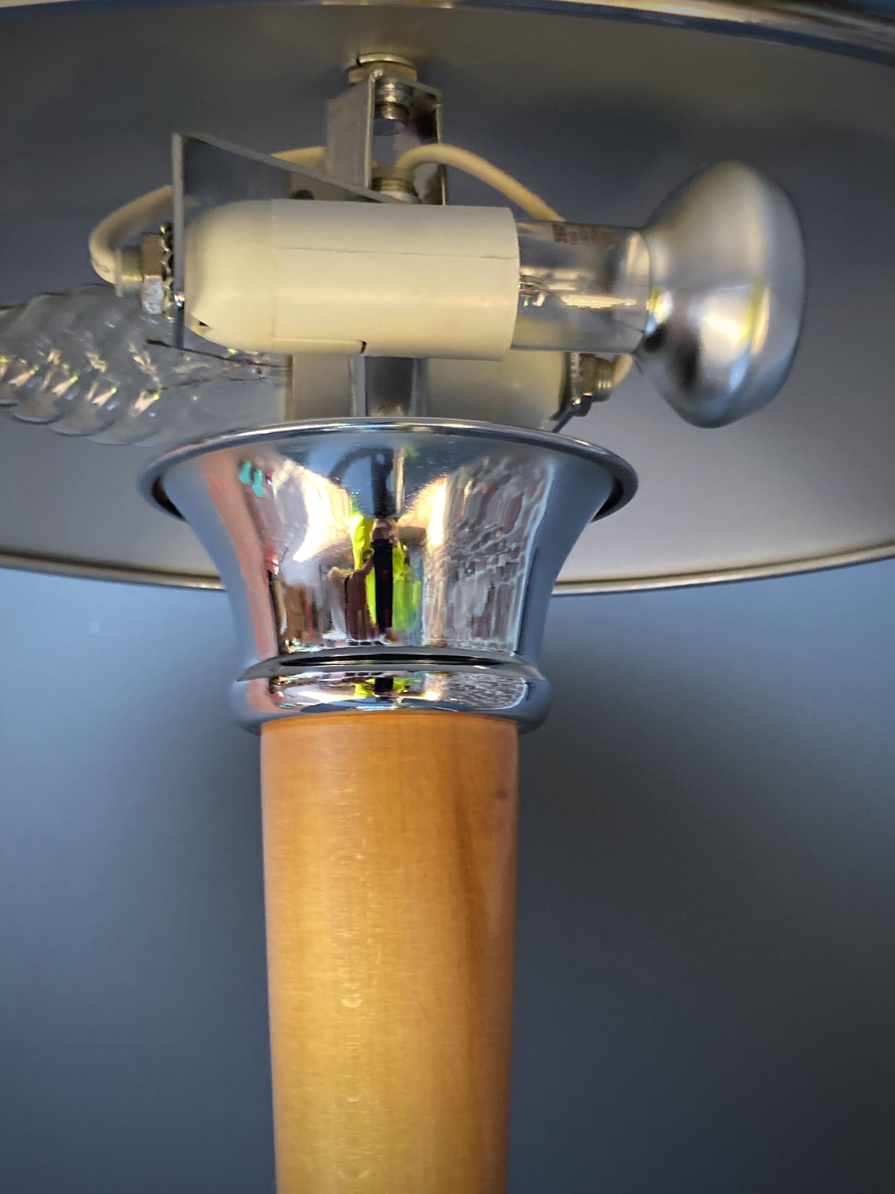 Desk lamp model Titan GB Geprüfte Sichereit