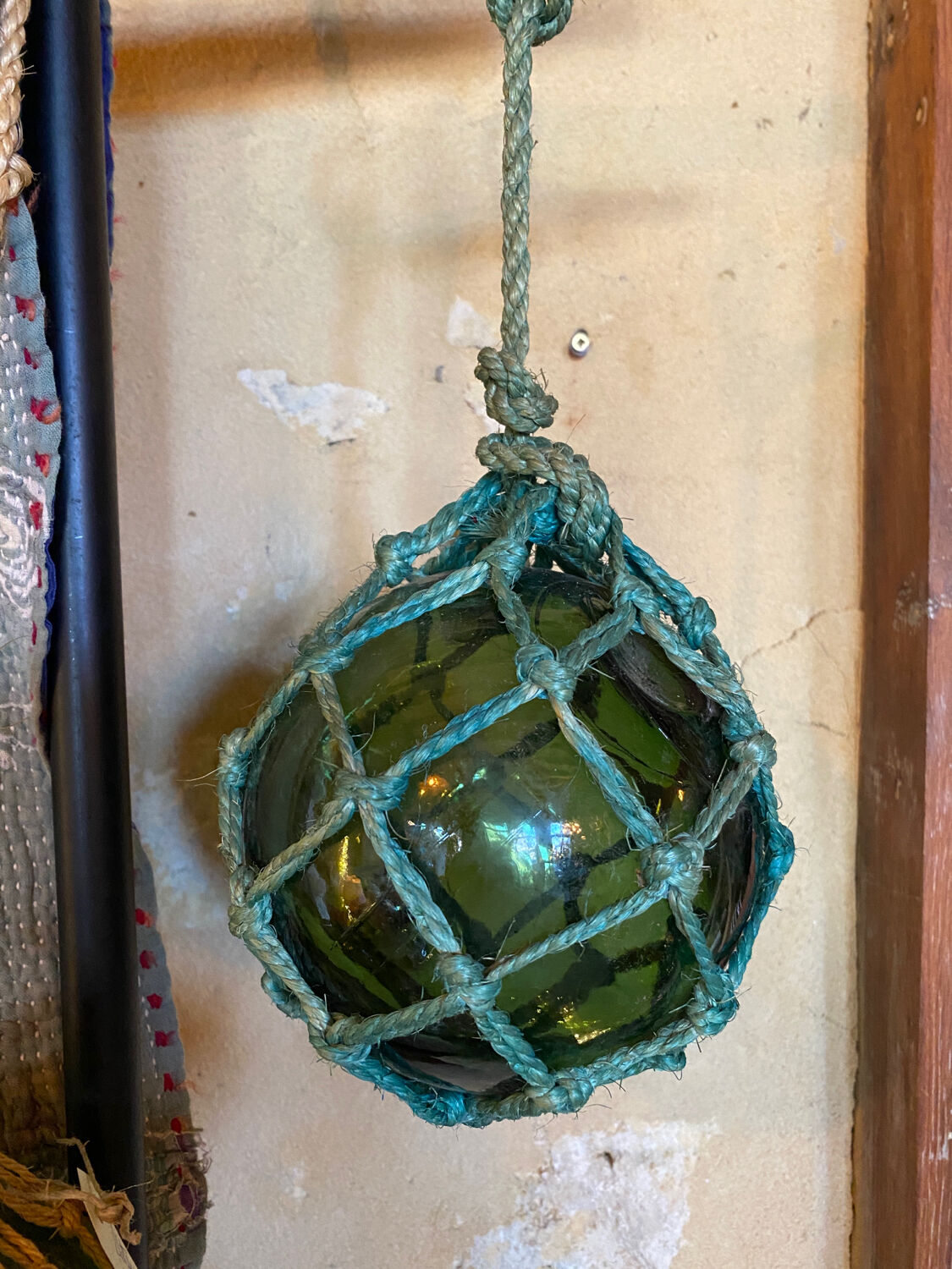 Blown glass float