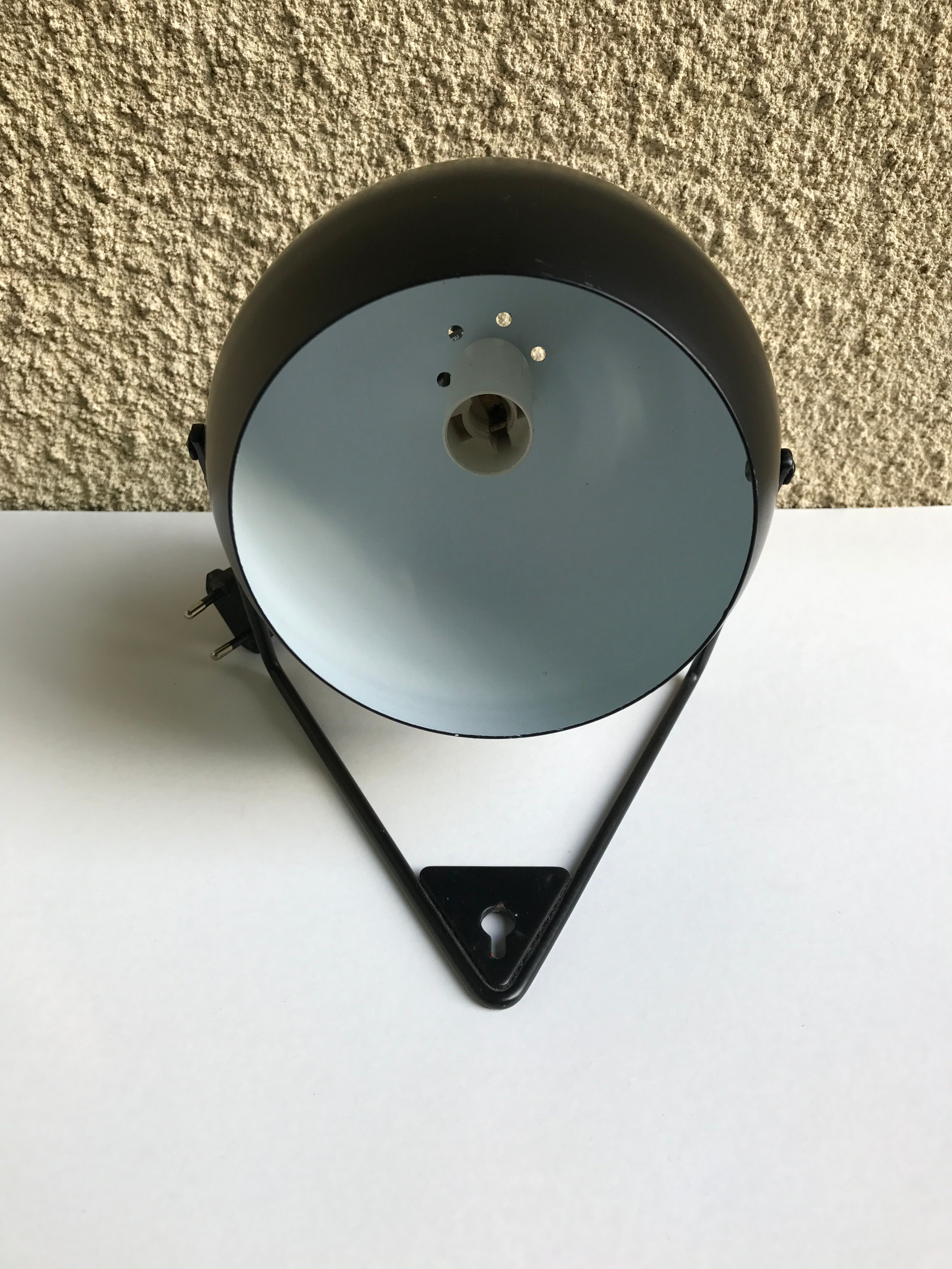 Lampe boule orientable noir à poser