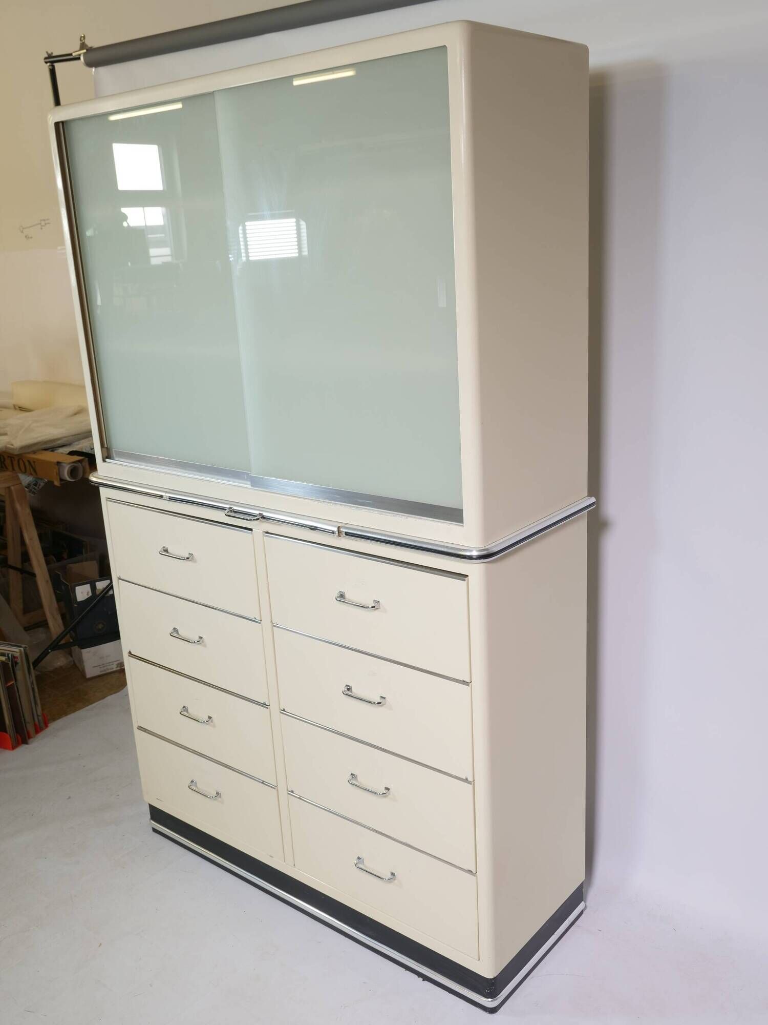 Metal cabinet, cupboard, medical cabinet, Baisch, 1960s vintage, drawers