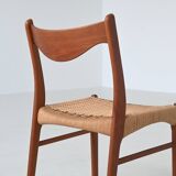 Arne Wahl Iversen set of six dining chairs in teak Glyngore Denmark 1960