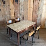Farm table