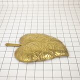 Leaf trinket bowl in brass