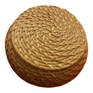 Round woven bamboo box with lid