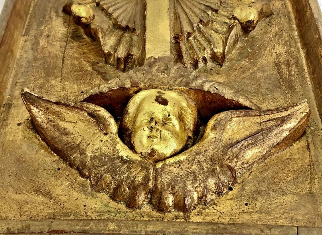 Panneau d’église en bois doré sculpté XIX
