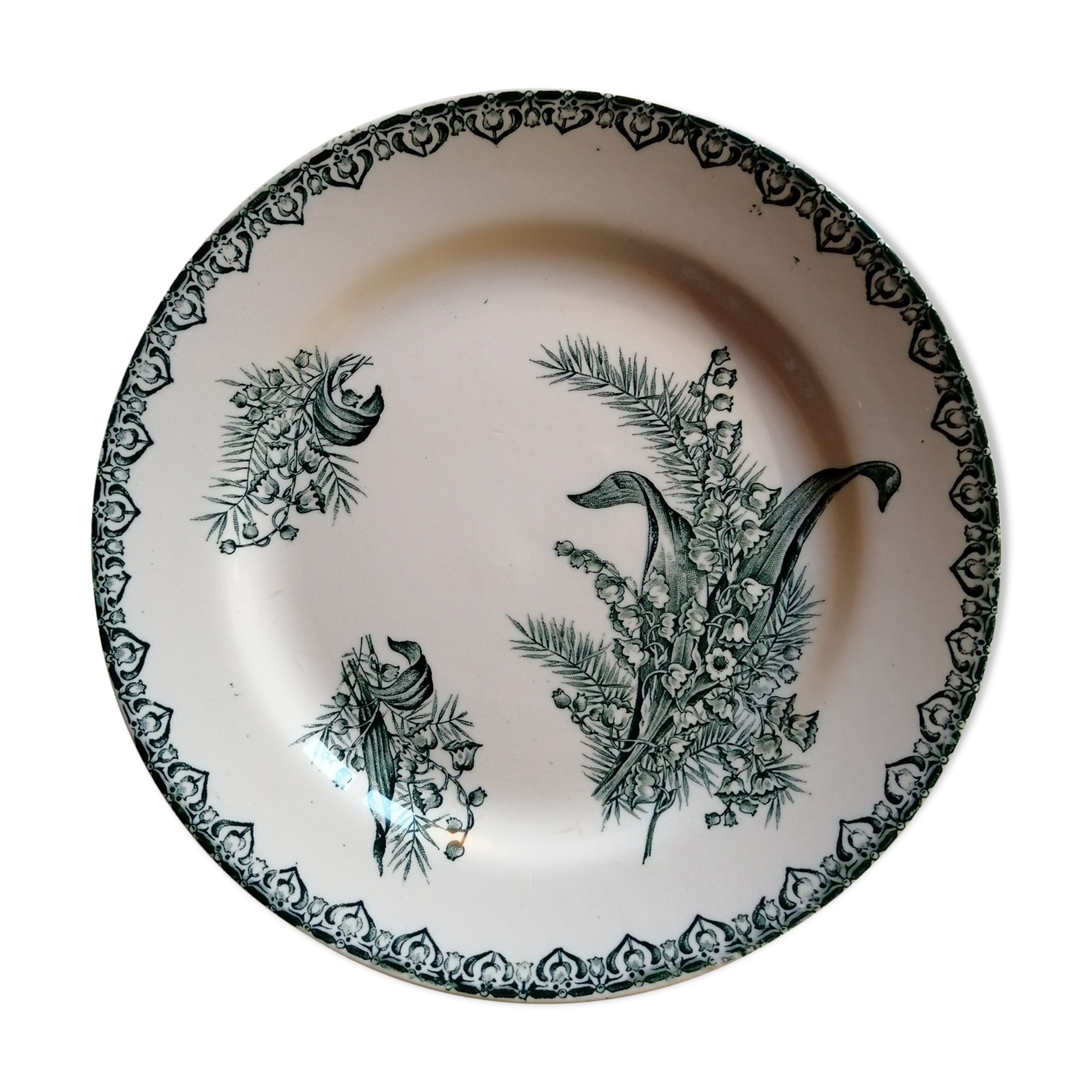 Saint Amand 'muguet' plate