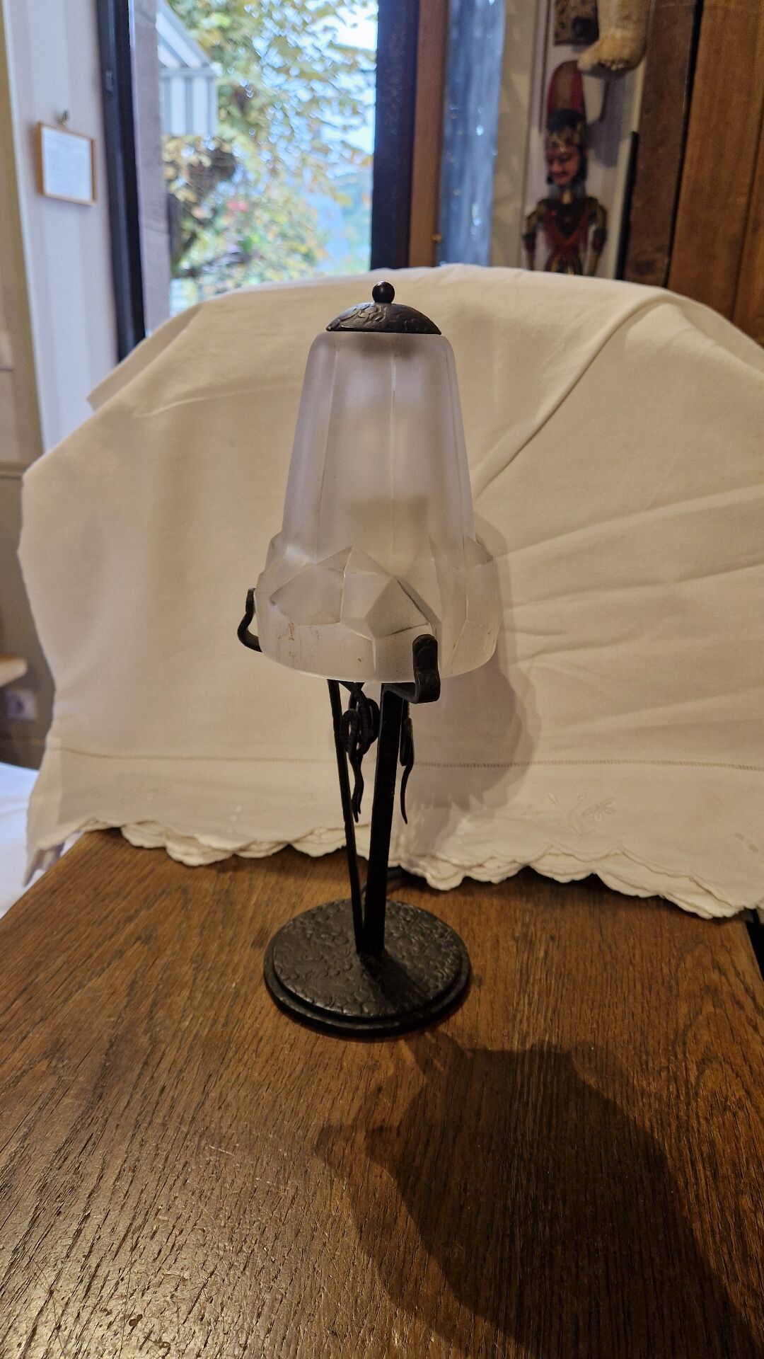 Lampe a poser vintage art déco 1930 pâte de verre et fer forgé