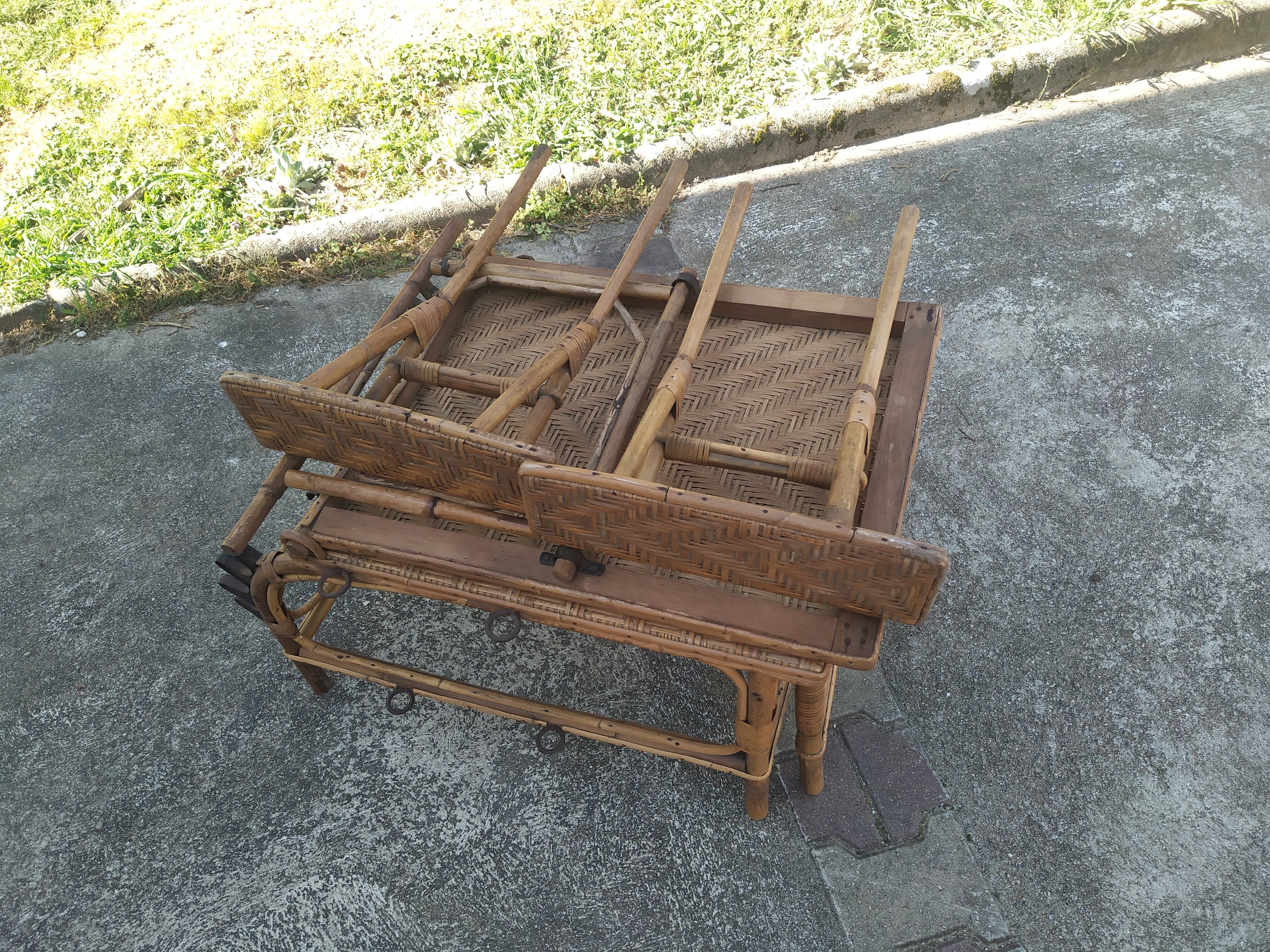 Former rattan and bamboo lounge chair in 1920