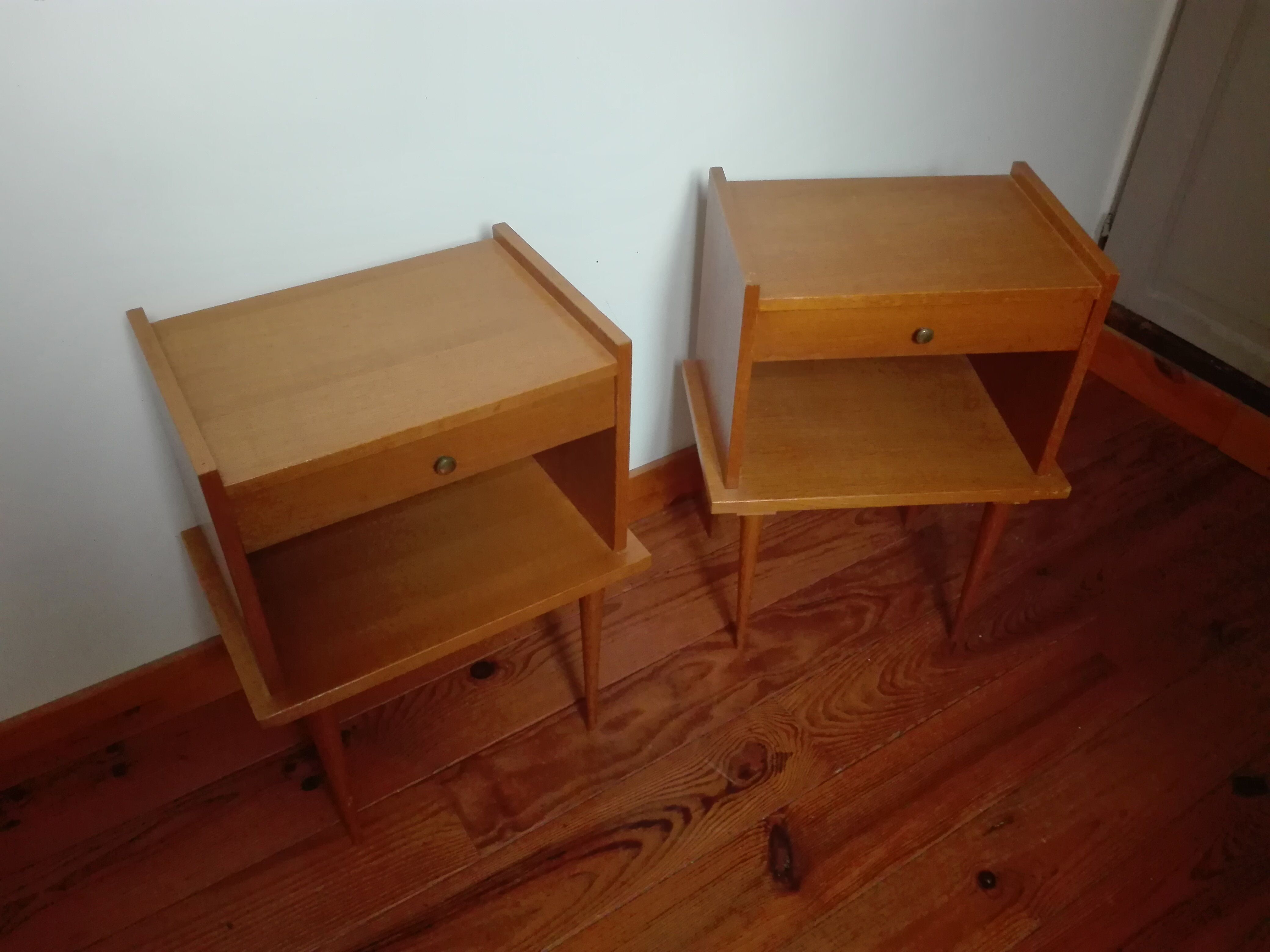 Pair of nightstands Scandinavian feet compass