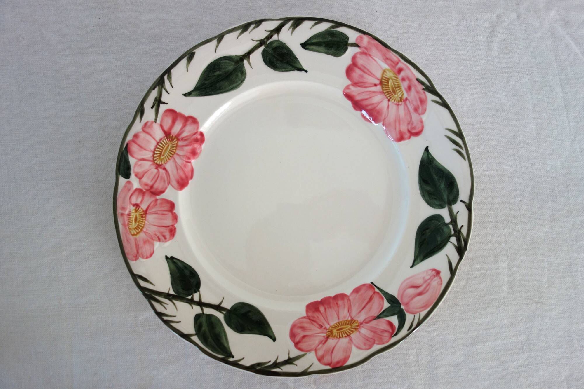 8 dessert plates Villeroy & Boch "Wild Rose", 1970