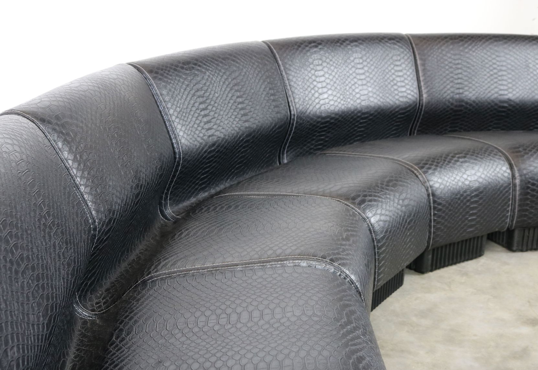 Black snakeskin modular sofa by Don Chadwick for Herman Miller 1970s