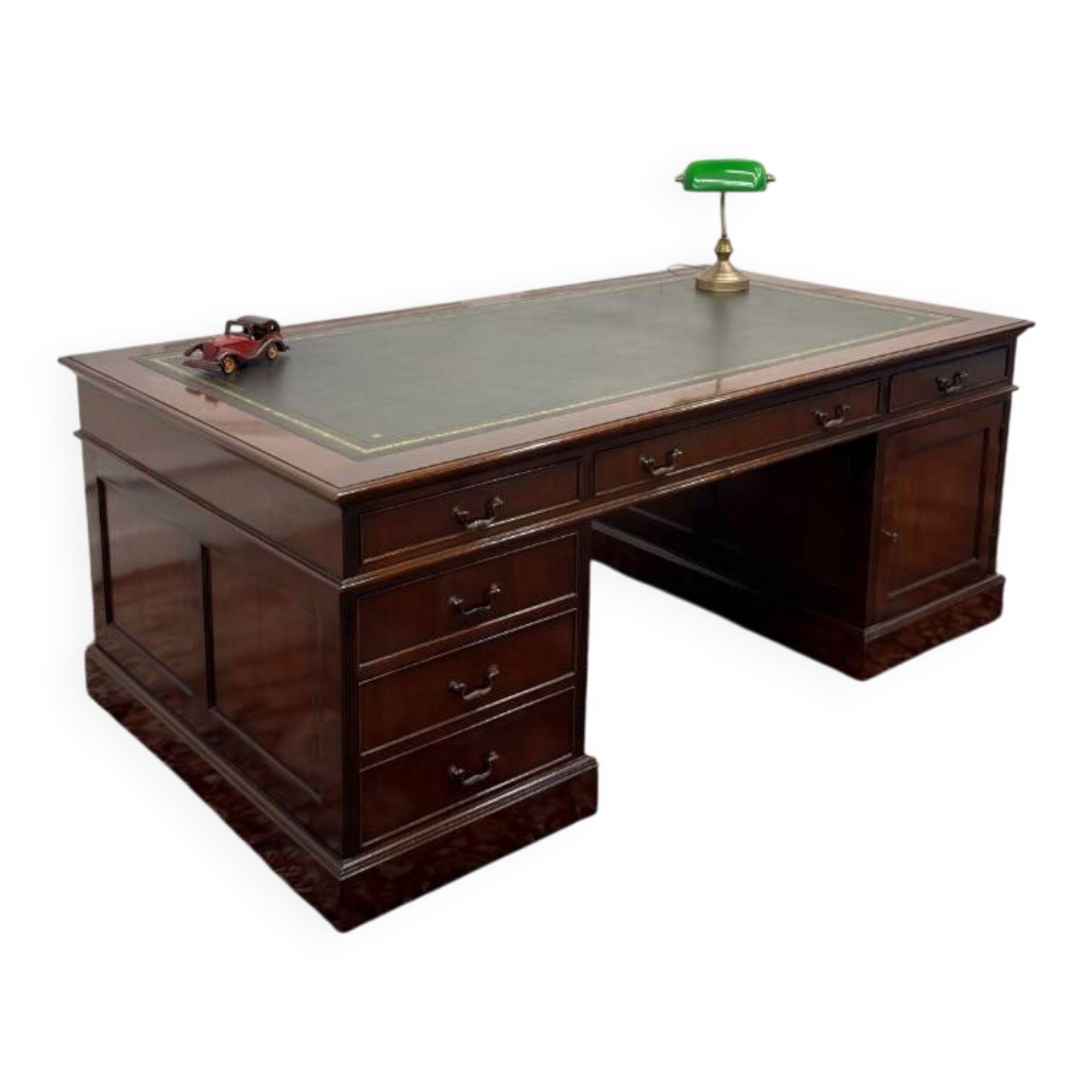 Très grand classique anglais Partnerdesk