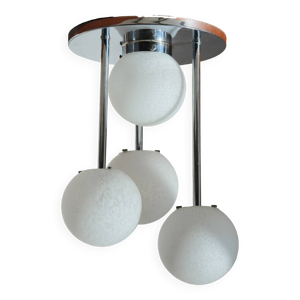 Lustre - Travail moderniste