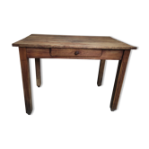 Farm table