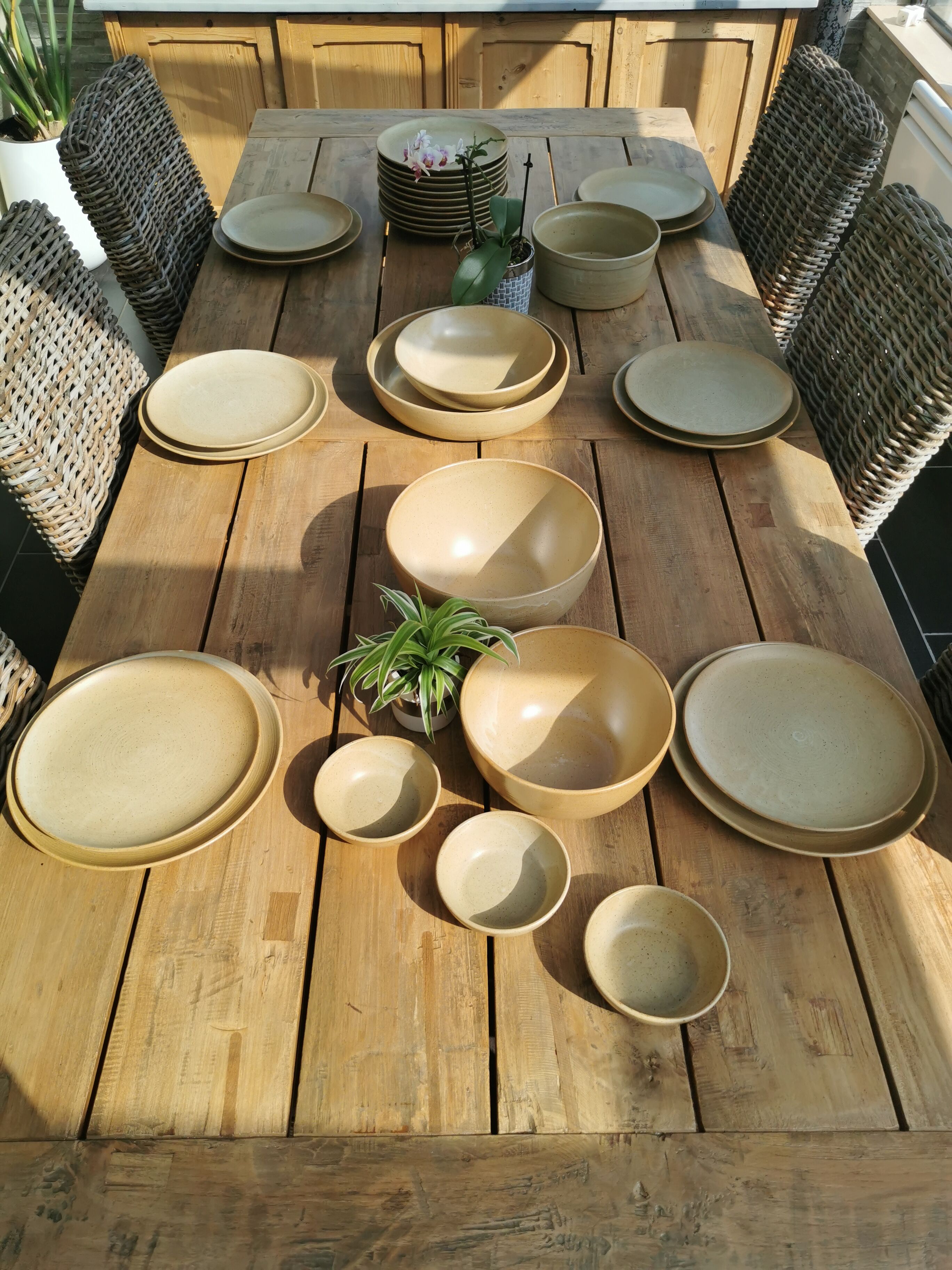 Full service in CNP Village sandstone