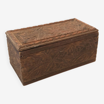 Wooden box