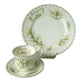 Tasse a the cafe assiette a dessert mois de janvier royal albert decor muguet