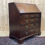 Bureau dos d'âne anglais de style Georgien datant du XIXème siècle en acajou et chêne