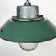 Suspension industrielle en émail vert et fonte, années 1960