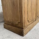 Old oak restaurant bar counter from the early 20th century