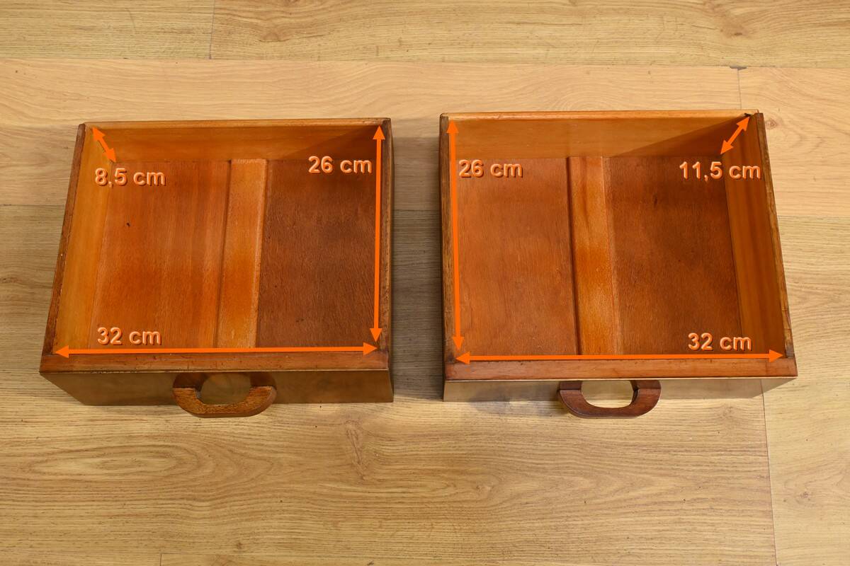 Meuble Vitré Rurka en Ronce de Noyer, Art Déco – 1940