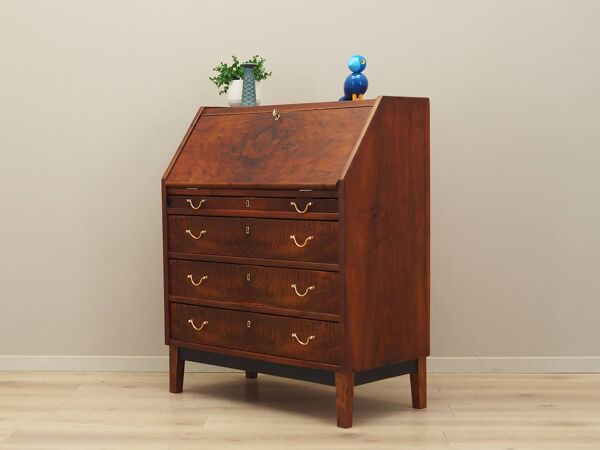 Secrétaire en noyer, design danois, années 1960, production : Danemark