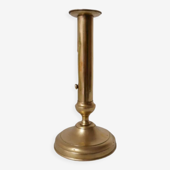 Brass candle holder with pusher