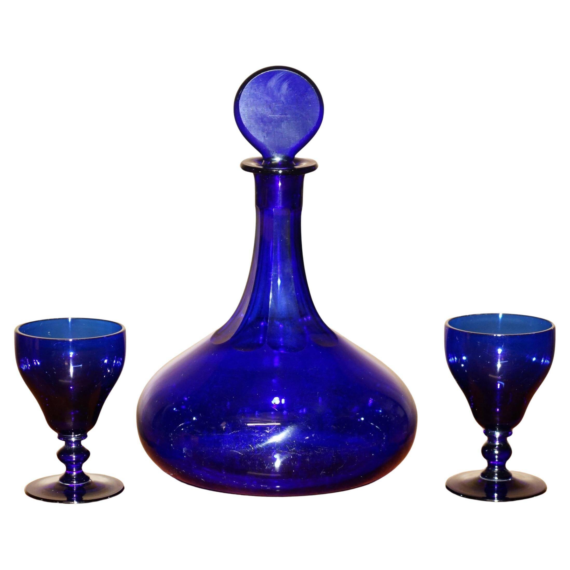 Carafe à Sherry et Verres en Verre Bleu Bristol Antique