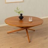 Ess.Tee.Tisch. height adjustable Table by Jürg Bally
