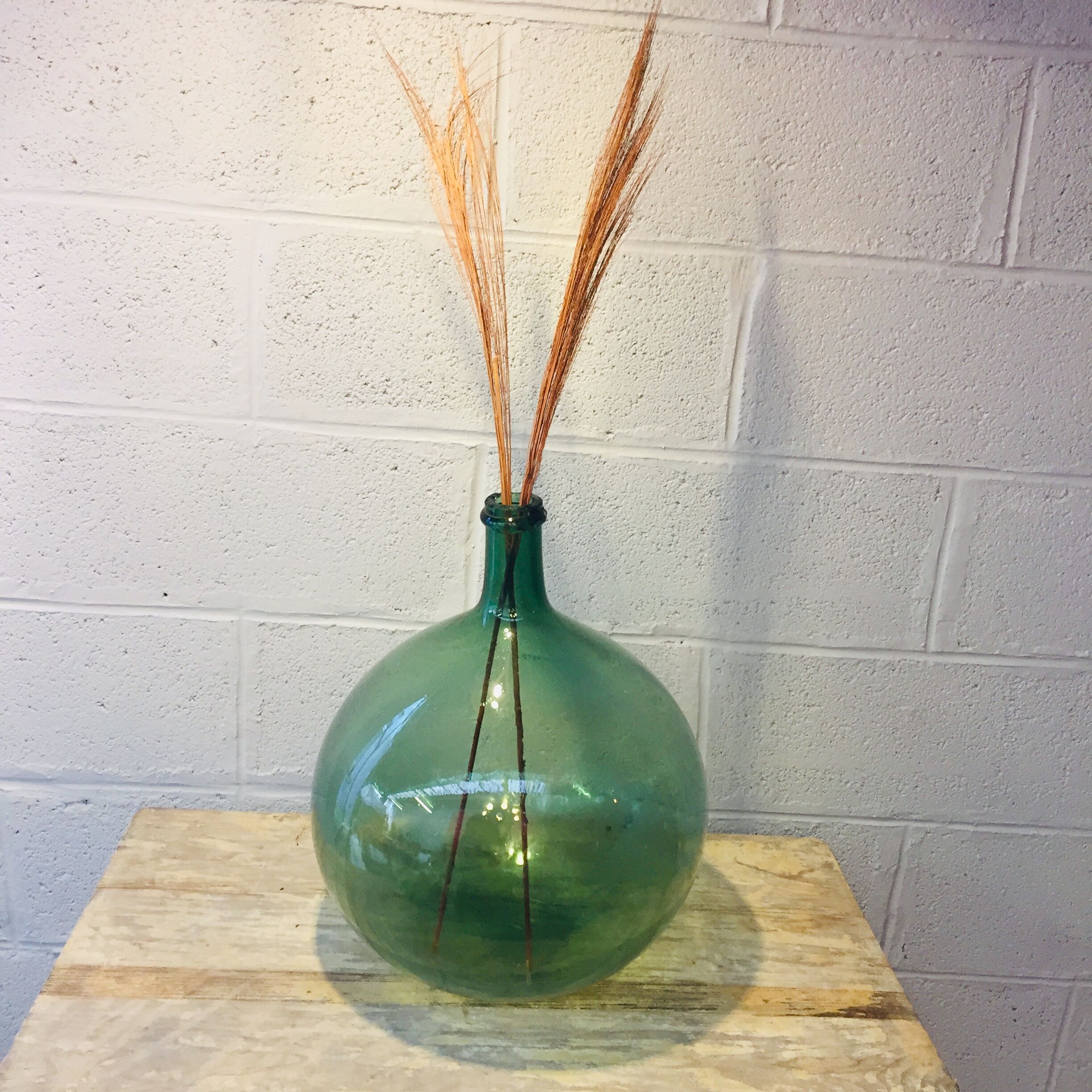 Dame Jeanne 25 liters, round shape glass