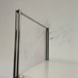 Metal string shelf