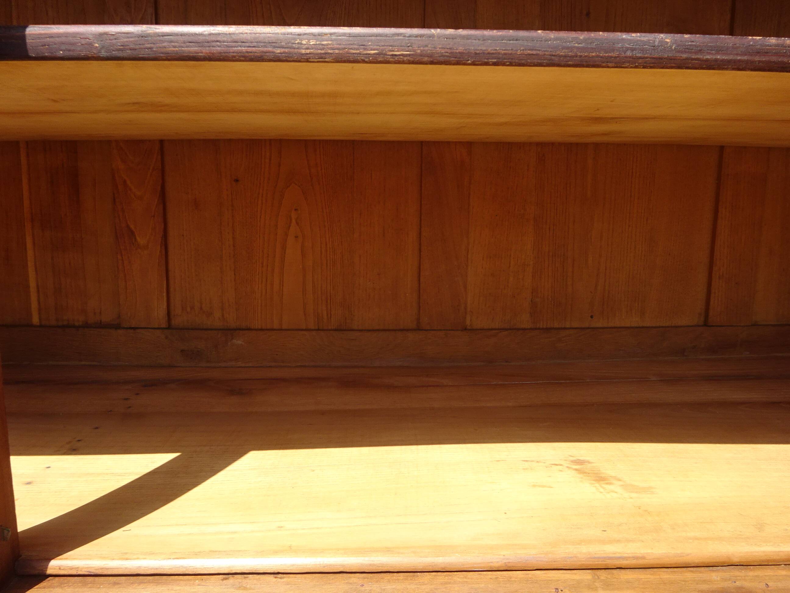 Art Deco sideboard in walnut with a marble top