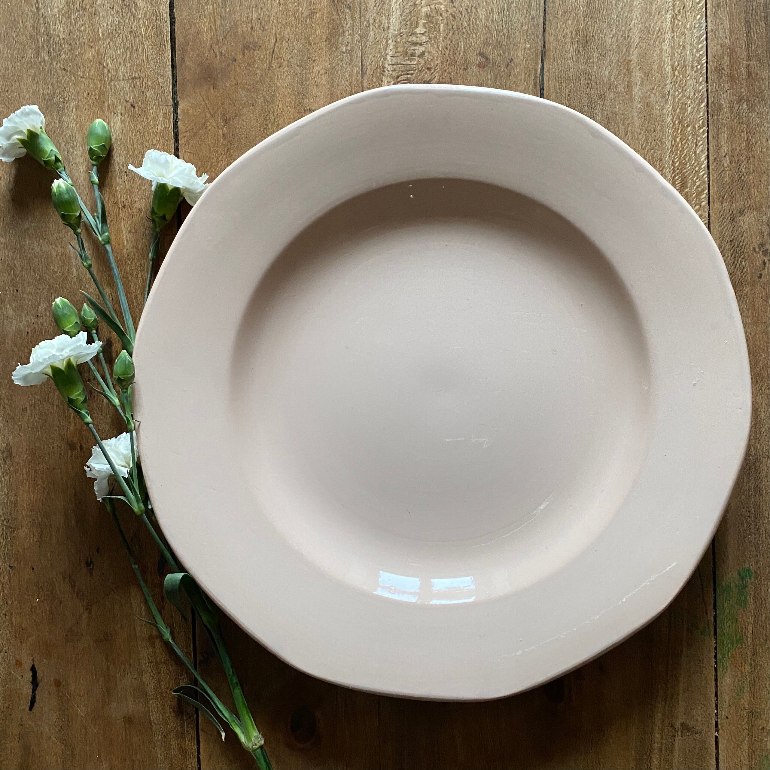Pink vintage round dish from the digoin manufacture