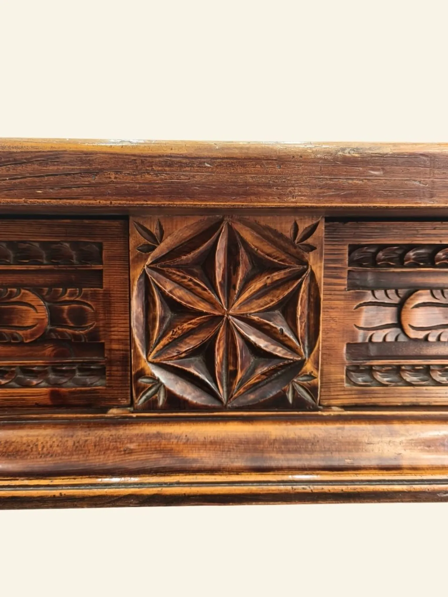 Large Castilian table with drawers and turned legs, early 20th century.