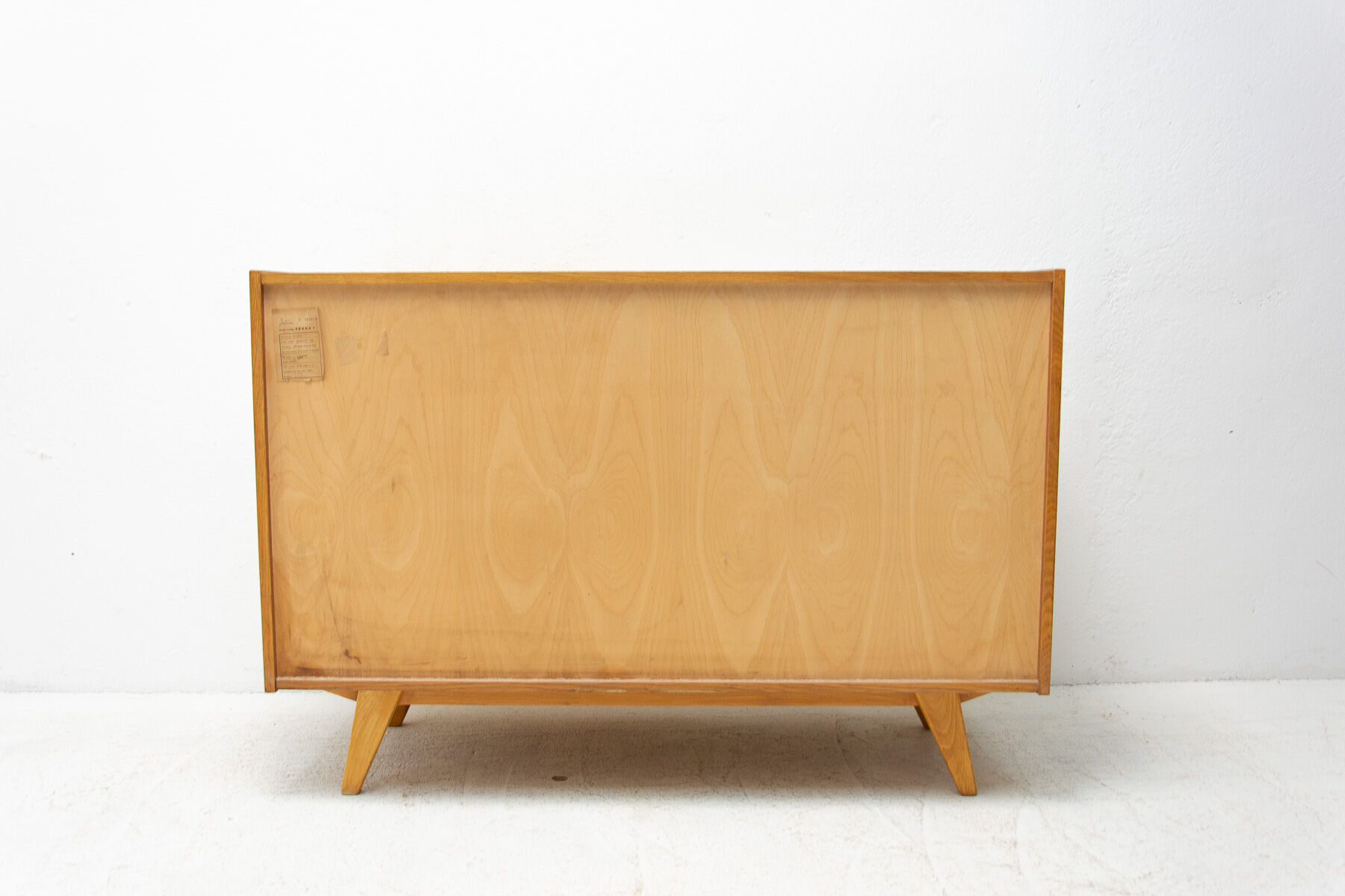 Enfilade U-450 par Jiří Jiroutek, années 1960, Tchécoslovaquie