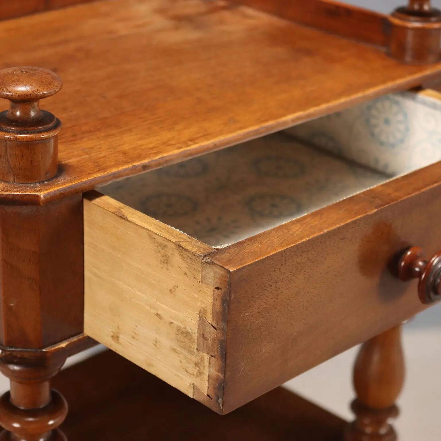 Antique walnut bedside table with drawer, Italy, 19th century.