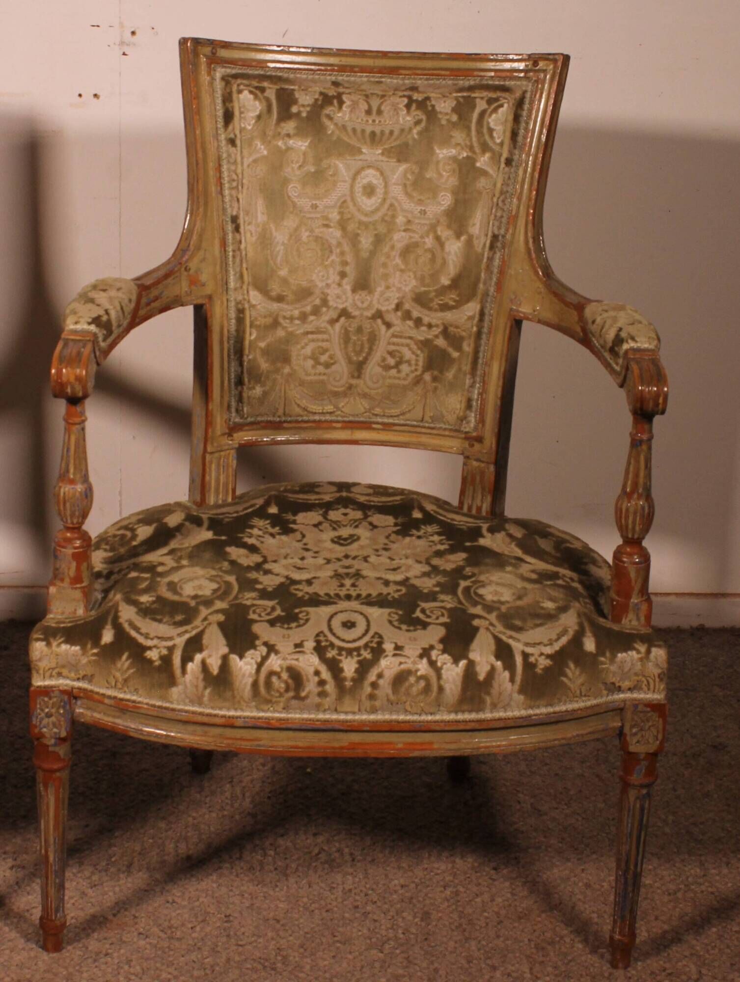 Pair of Louis XVI-style cabriolet armchairs – 18th century
