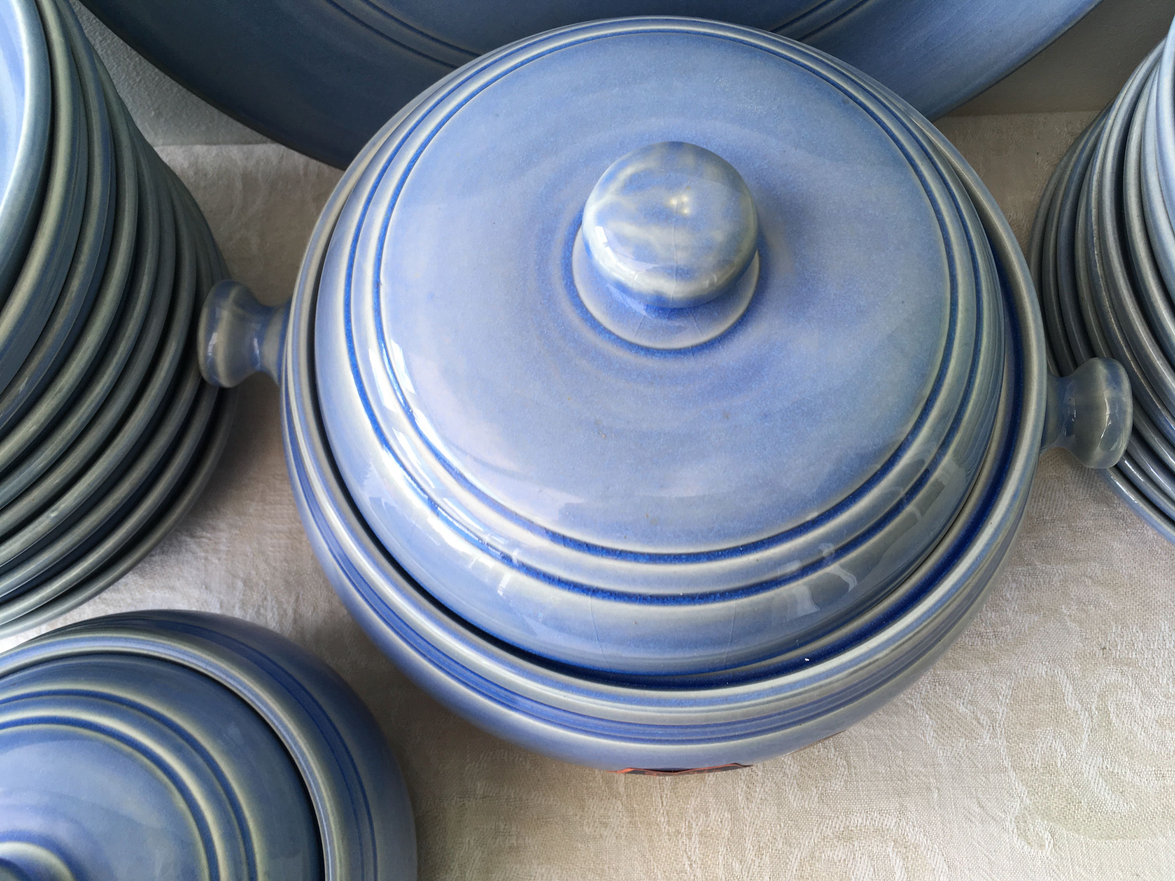 Service lavender blue sandstone plates