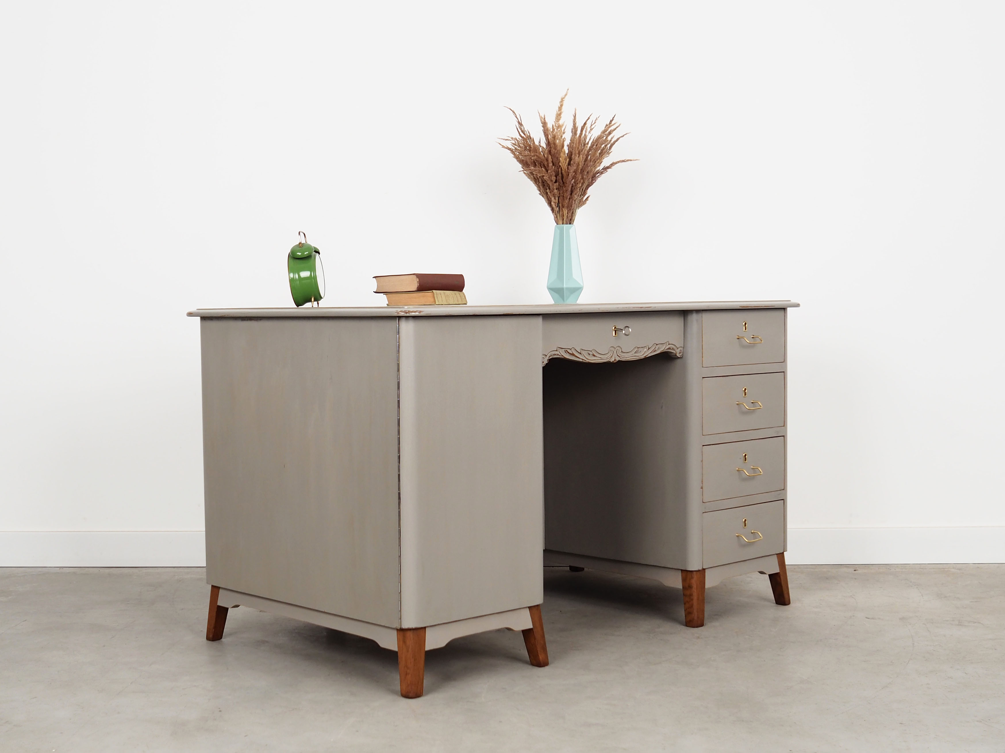 Oak desk, Danish design, 1960s, production: Denmark