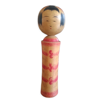 Kokeshi with swivel head