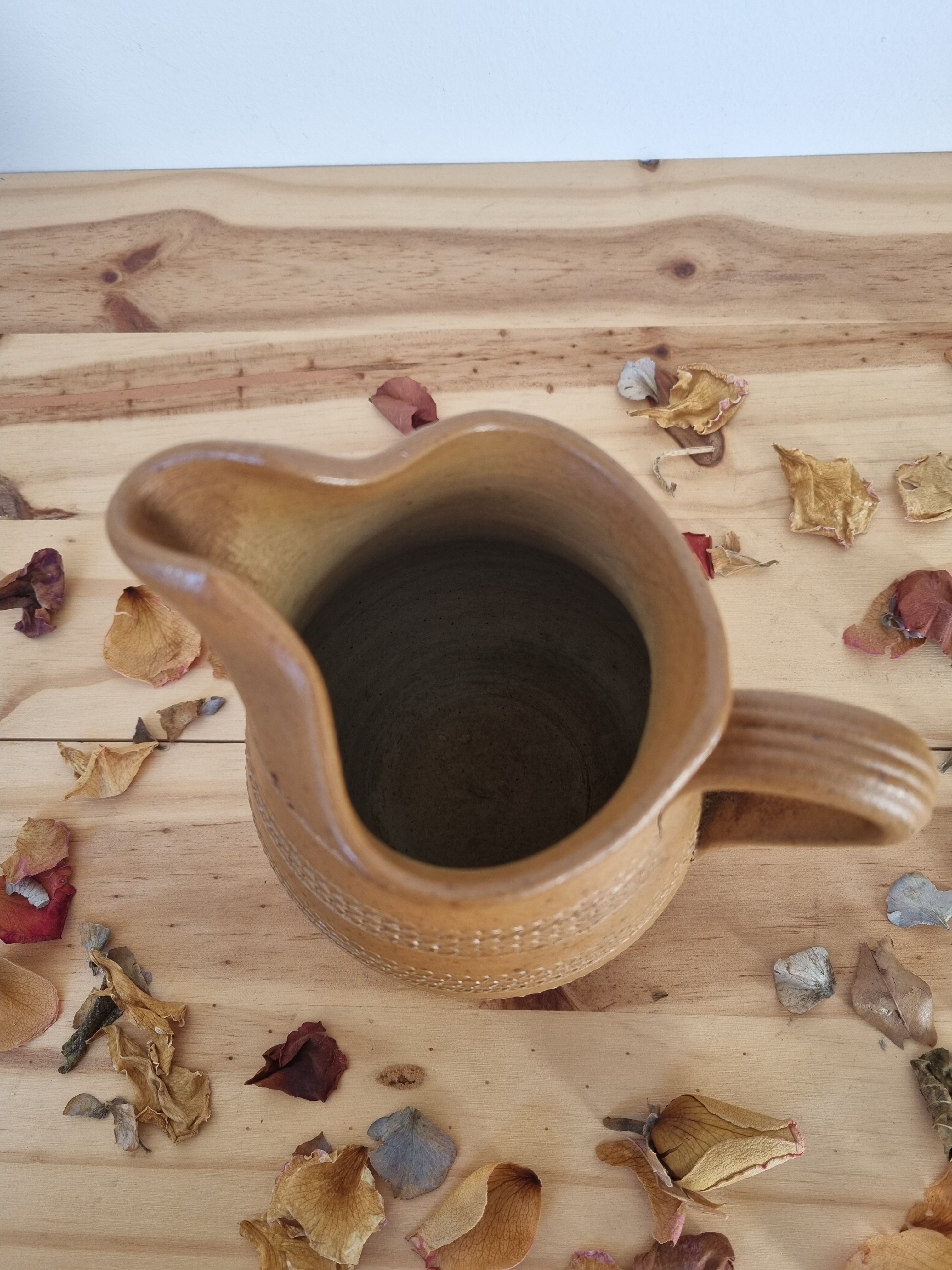 Pair of pitchers carafes vase stoneware